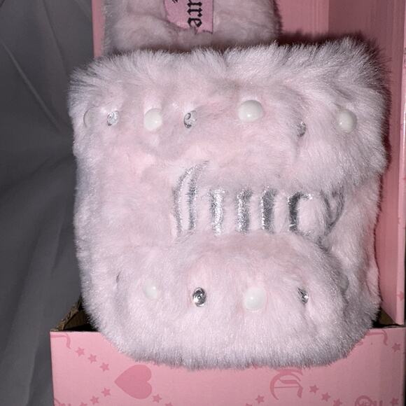 Juicy Couture Slippers Womens SMALL 5/6 Faux Fur Slides Pearl Logo Luxury NEW - Picture 4 of 5
